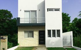 Hermosa Casa Vacacional Puerto Morelos
